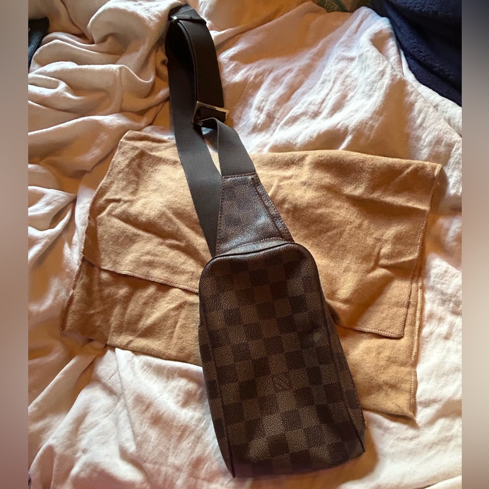 Authentic Lv Geronimo Damier Ebene - image 2